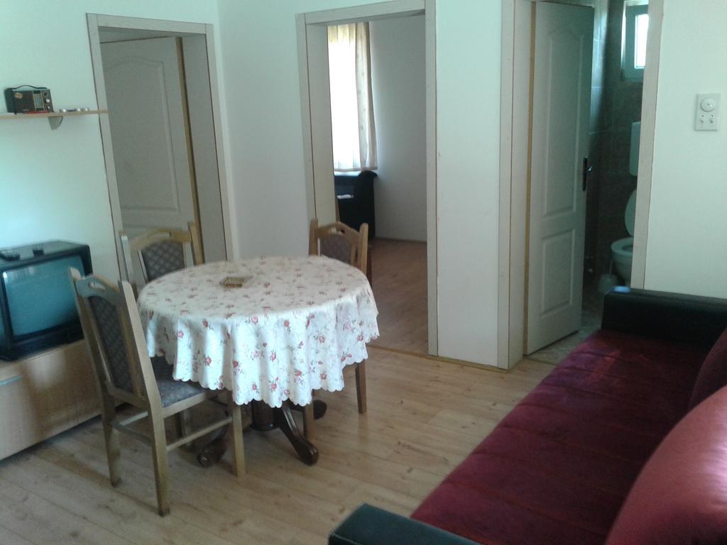 Apartment Pavlovic Soko Banja Exterior foto